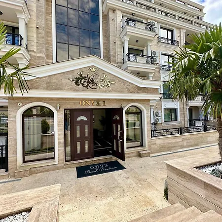 Onyx 1 - Menada Apartment